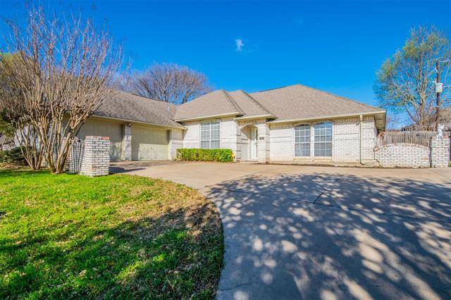 Burleson, TX 76028,432 Flagstone Drive