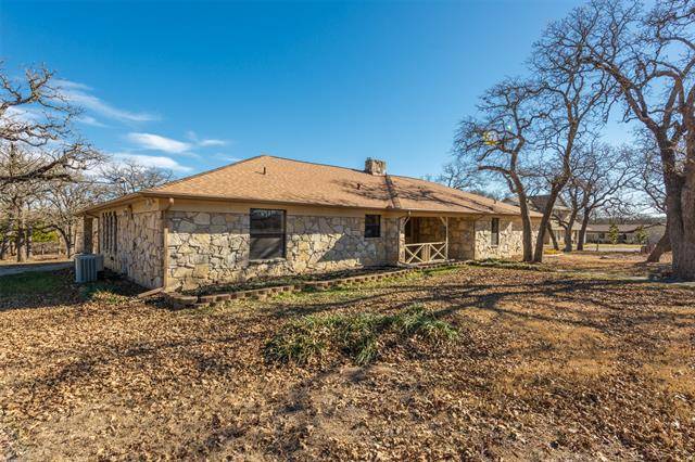 Joshua, TX 76058,225 Littlebrook Road