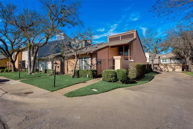 Dallas, TX 75243,9231 Chimney Sweep Lane