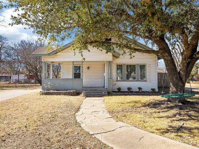 Cleburne, TX 76033,914 Prairie Avenue