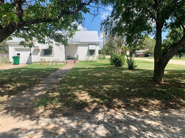 Nocona, TX 76255,211 8th Street