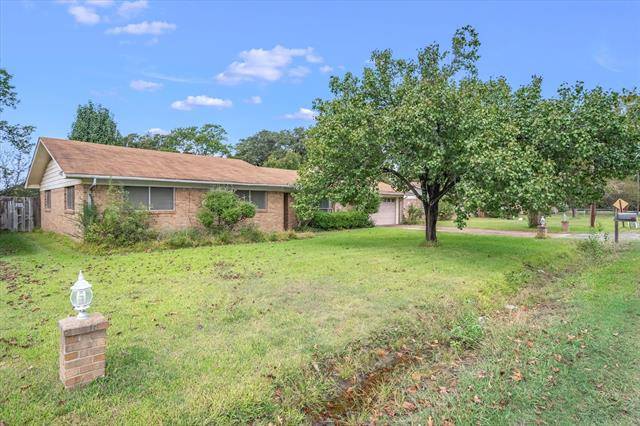 Malakoff, TX 75148,407 Sunset Street