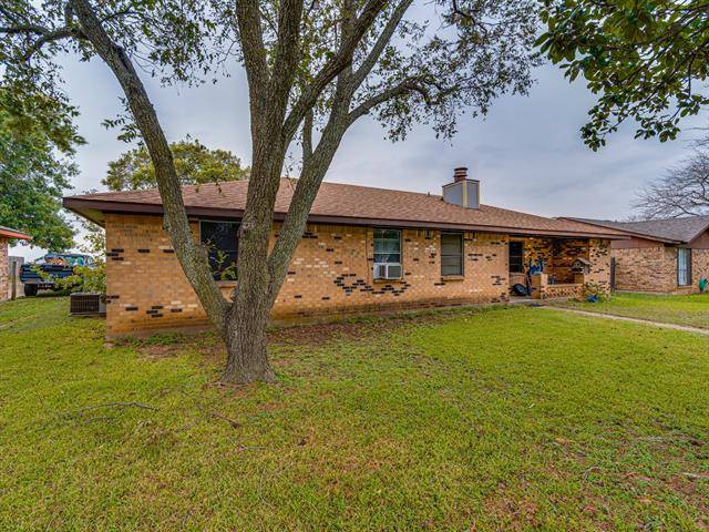 Cleburne, TX 76033,1605 Spring Branch Drive