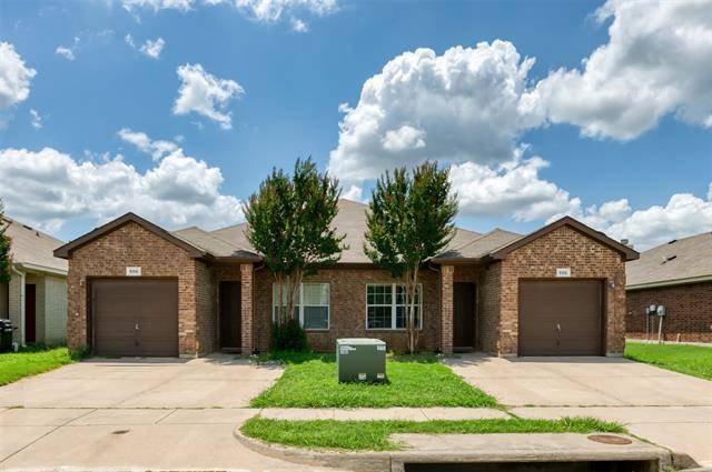 Burleson, TX 76028,806 Bur Oak Drive