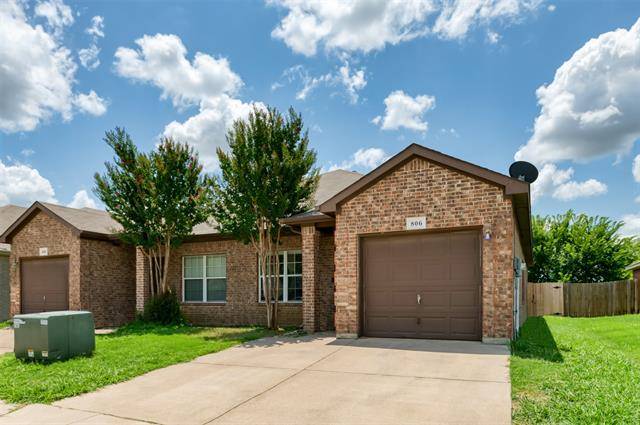 Burleson, TX 76028,806 Bur Oak Drive