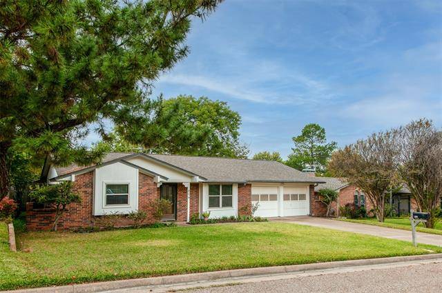 Arlington, TX 76012,806 Cherry Laurel Lane