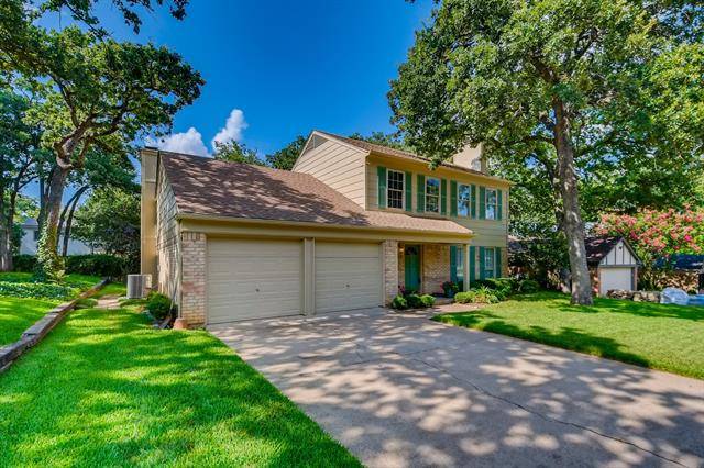 Euless, TX 76039,413 Knoll Wood Court