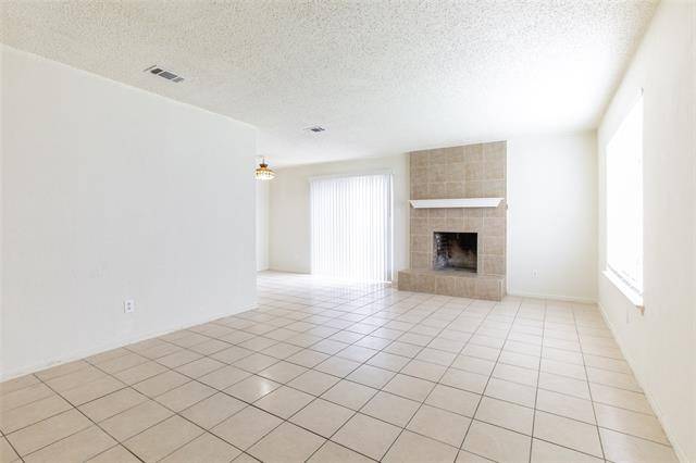 Garland, TX 75040,3955 N Garland Avenue #3