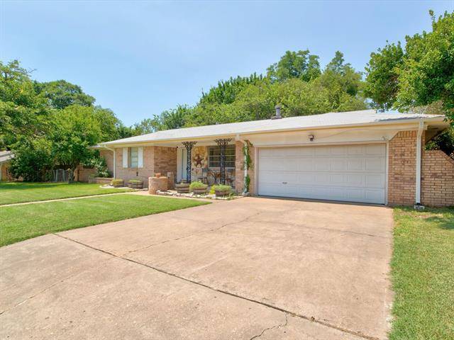 Granbury, TX 76048,719 Lipan Drive