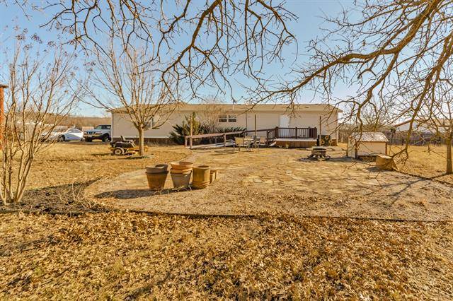 Springtown, TX 76082,122 Lazy Meadow Court