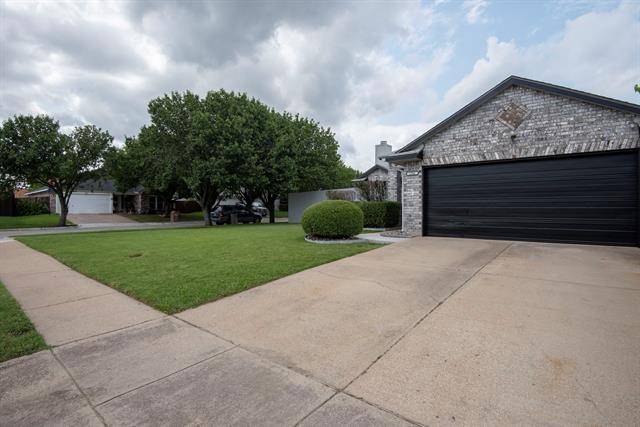 Arlington, TX 76018,1201 Brookvalley Drive