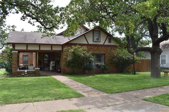 Bowie, TX 76230,600 W Pecan Street