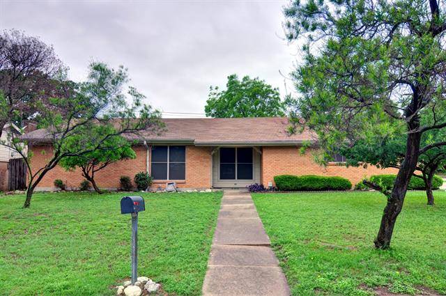 Benbrook, TX 76126,300 Mildred Lane