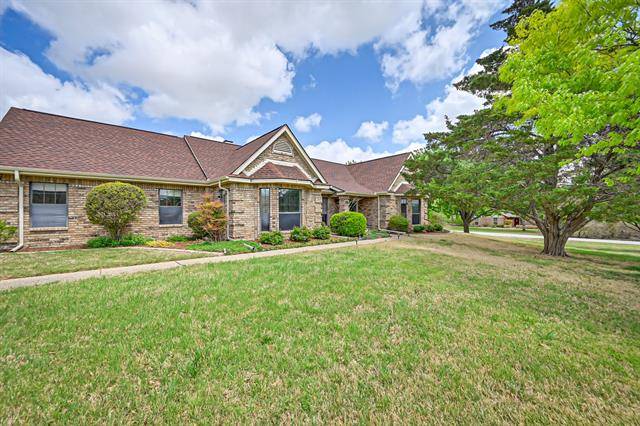 Cedar Hill, TX 75104,349 Windy Meadow Drive