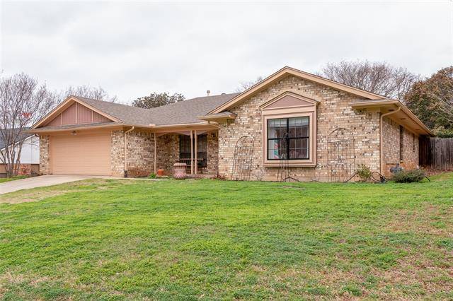 Grapevine, TX 76051,2922 Cresthaven Drive