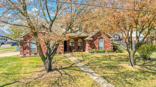 Weatherford, TX 76087,1722 E Lake Drive