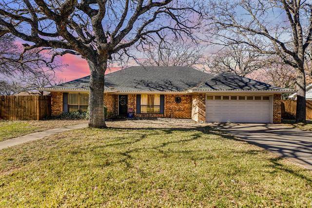 Mineral Wells, TX 76067,1 Greenbriar Street