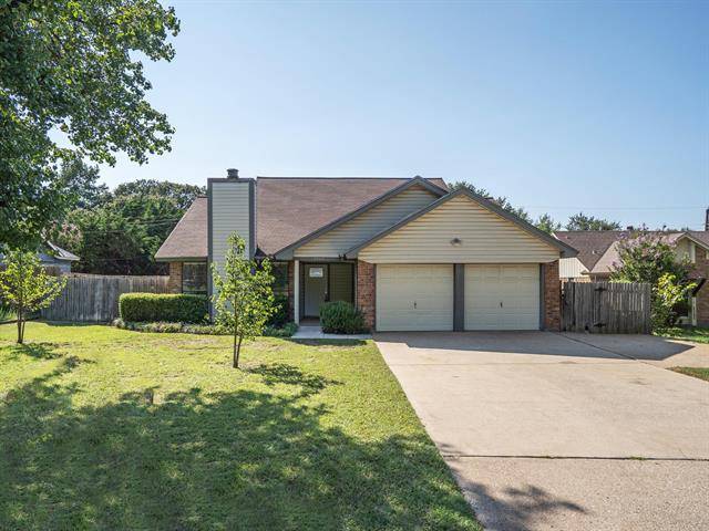 Grapevine, TX 76051,2943 Kimberly Drive