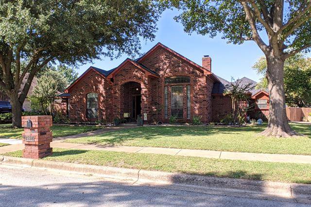 Keller, TX 76248,992 Oak Ridge Drive