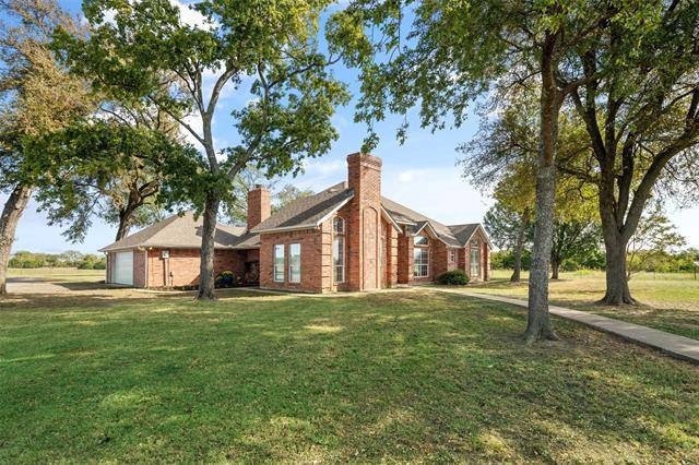 Leonard, TX 75452,554 County Road 4975