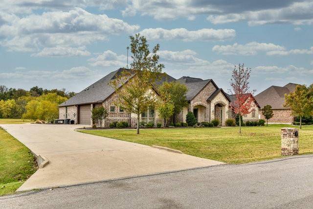 Oak Leaf, TX 75154,2051 Willow Bend Drive