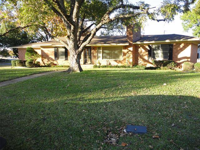 Arlington, TX 76013,1607 Azalea Drive