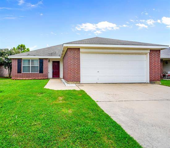 Saginaw, TX 76131,617 Condor Trail