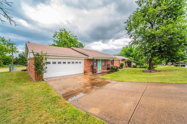 Weatherford, TX 76086,1214 Van Winkle Street