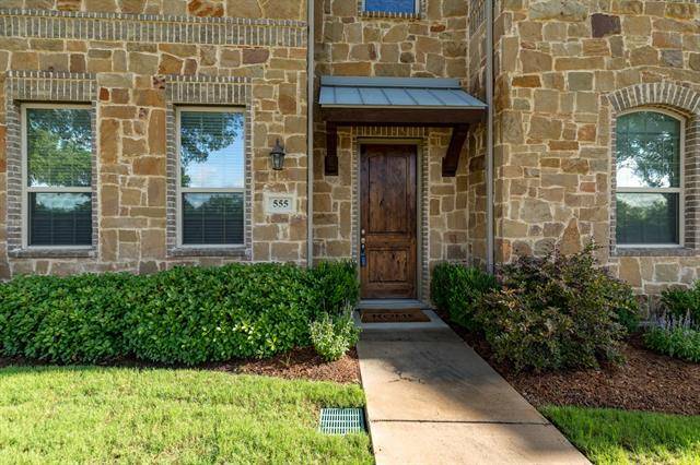 Irving, TX 75039,555 W Royal Lane