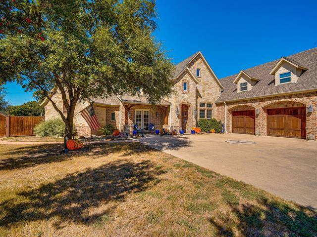 Waxahachie, TX 75165,107 Water Garden Drive