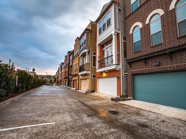 Dallas, TX 75215,1364 Romano Place