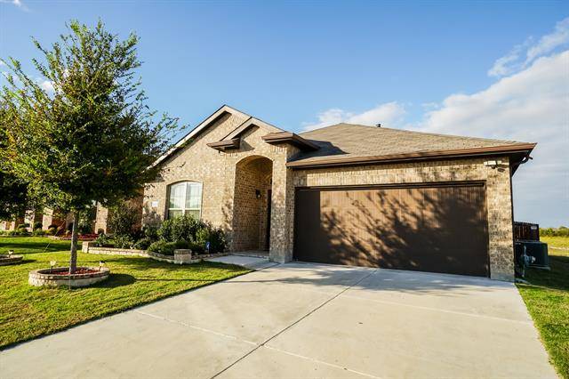 Saginaw, TX 76131,453 Creek Terrace Drive