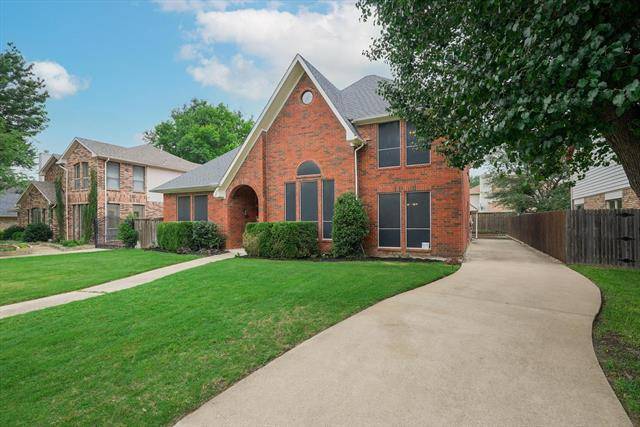 Grapevine, TX 76051,3438 Knob Oak Drive