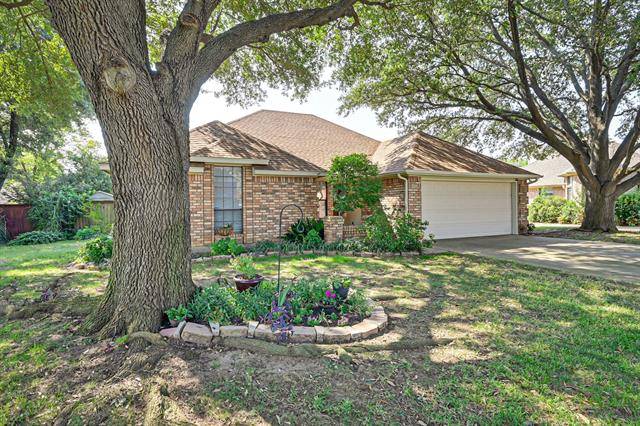 Arlington, TX 76001,2520 Satinwood Court