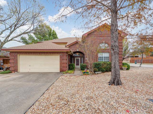 Euless, TX 76040,411 Nita Lane