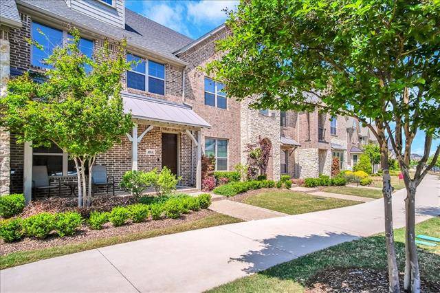 Arlington, TX 76005,4104 Cascade Sky Drive