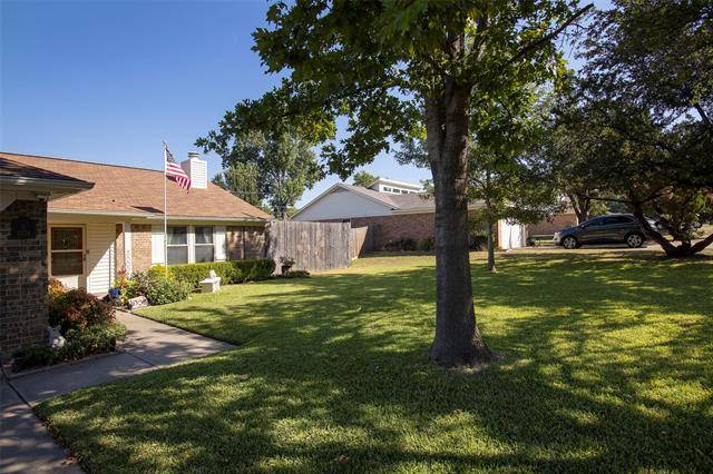 Grapevine, TX 76051,1034 Pheasant Ridge Drive