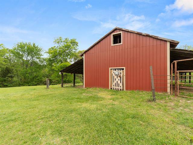 Gilmer, TX 75644,4539 DAHLIA Road