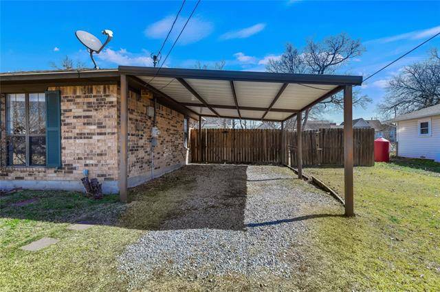 Howe, TX 75459,315 N Bean Street