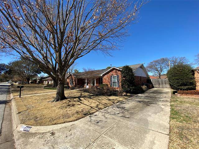 Hurst, TX 76054,216 Circleview Drive S