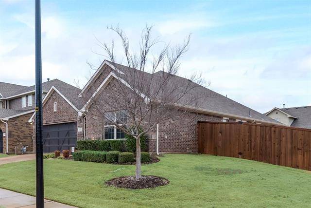 Carrollton, TX 75010,1600 Falconet Court