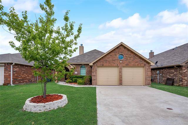 Waxahachie, TX 75165,321 Creekside Way