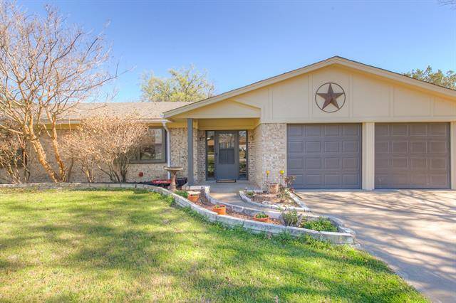 Granbury, TX 76048,301 Saddleview Court