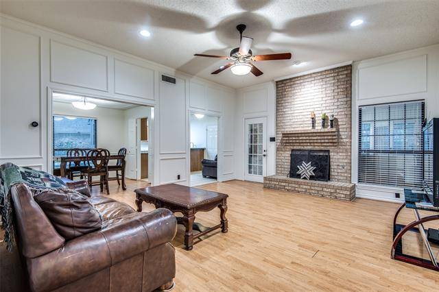 Grapevine, TX 76051,3107 Sweet Briar Street