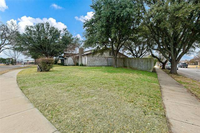 Rowlett, TX 75088,6113 Greenlawn Street