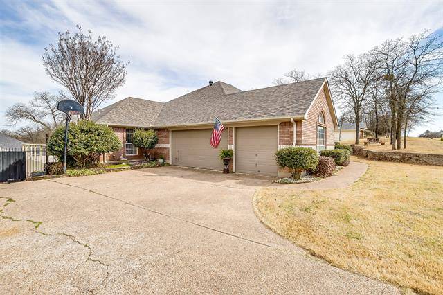 Burleson, TX 76028,113 Winding Oak Lane N