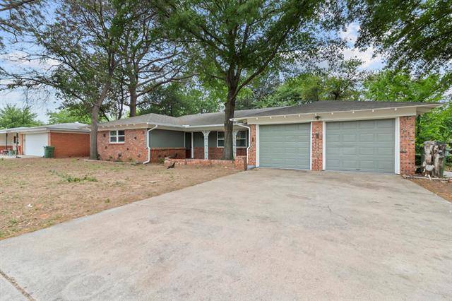 Hurst, TX 76053,1033 Cavender Drive