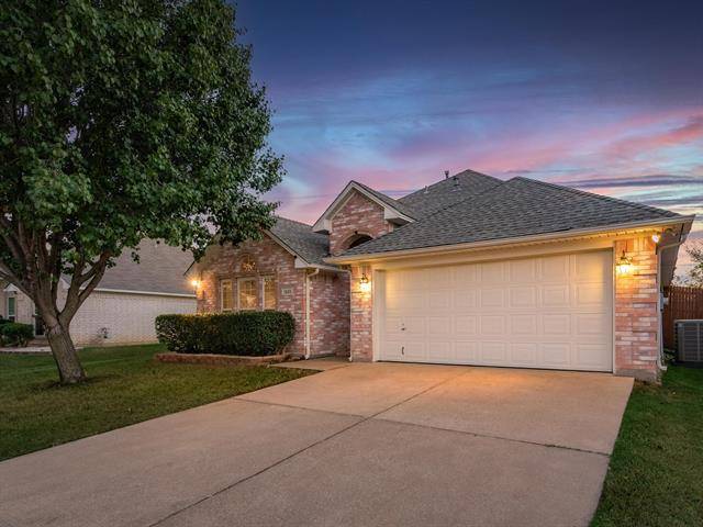 Arlington, TX 76013,1320 Lyra Lane