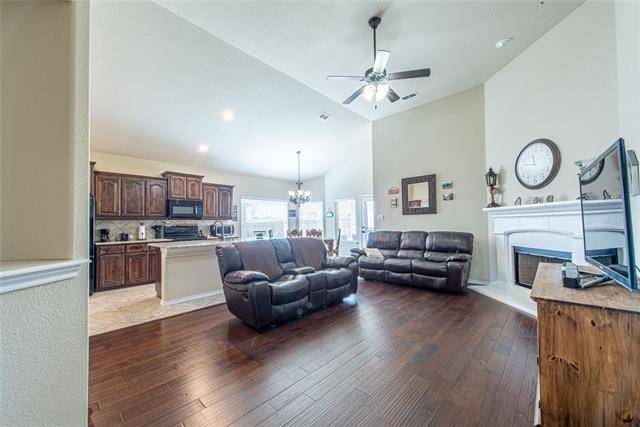 Weatherford, TX 76087,1228 Vaughna Drive