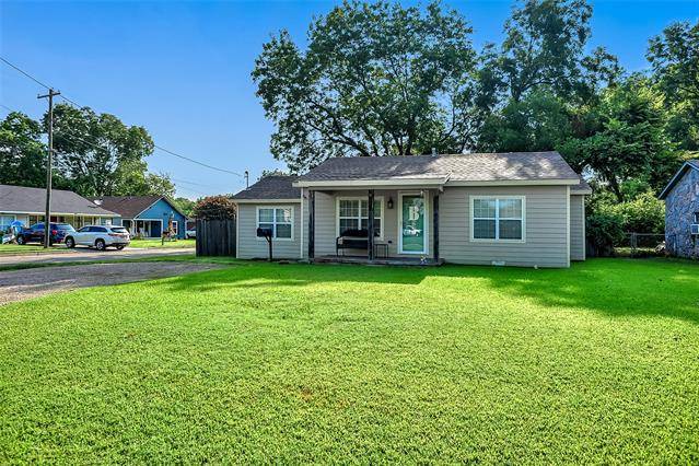 Whitesboro, TX 76273,116 Pecan Street